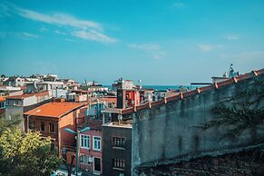 Gulliver Mansion Hotel