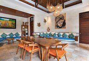 Best Seller 3 Bedrooms Pool Villa in Central Ubud