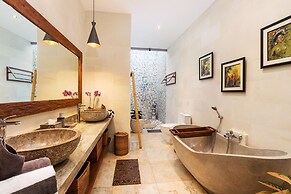 Best Seller 3 Bedrooms Pool Villa in Central Ubud