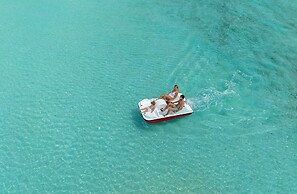 SO/ Maldives