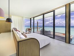 SO/ Maldives