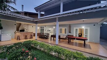 Aconchego dos Sonhos, Piscina Aquecida, 5 Suítes, Área Gourmet