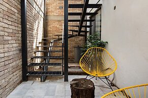 Del Lago Lofts - Nativitas