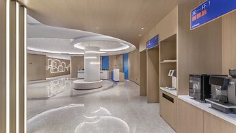 Holiday Inn Express Dangdong City Center by IHG