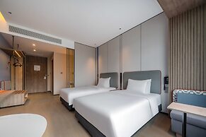 Holiday Inn Express Jiangmen East Station, an IHG Hotel