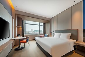 Holiday Inn Express Jiangmen East Station by IHG