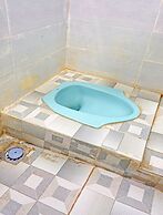 OYO 92183 Komang Resort Klayar