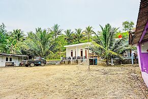 OYO 92183 Komang Resort Klayar