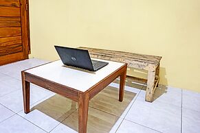 OYO 92183 Komang Resort Klayar