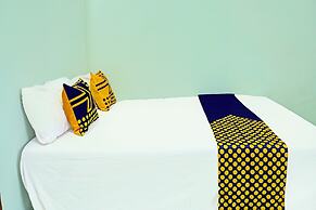 OYO Life 92222 Sahabat Kost Syariah Pacitan