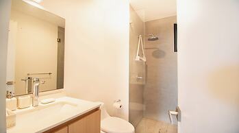 Condo Aria Ocean 206 by Kivoya