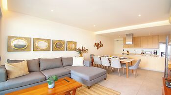 Condo Aria Ocean 206 by Kivoya