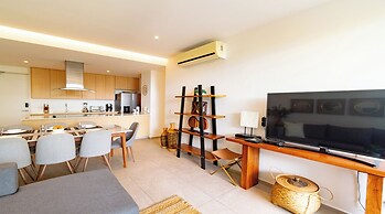 Condo Aria Ocean 206 by Kivoya