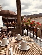 Luna Maya Antigua Hotel