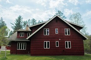 Grayling Gem Royal Stag Lodge