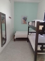 CASA DE 2 HAB 2AG-1M CON JACUZZI Y WIFI