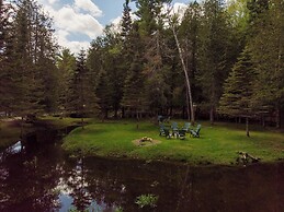 Nature's Beauty Loft Forks River Lodge