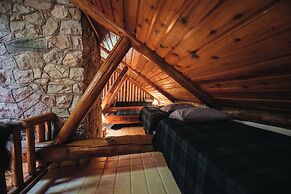 Nature's Beauty Loft Forks River Lodge