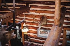 Nature's Beauty Loft Forks River Lodge