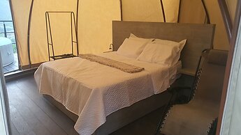 Glamping romantico en Vista Hermosa