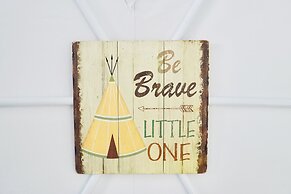 ECO-TREEHOUSE GLAMPING SERVICES