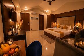 HUE GUH The Porto Candolim
