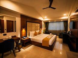 HUE GUH The Porto Candolim