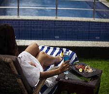 HUE GUH The Porto Candolim