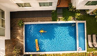 HUE GUH The Porto Candolim