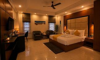 HUE GUH The Porto Candolim