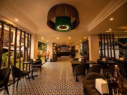 HUE GUH The Porto Candolim