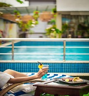 HUE GUH The Porto Candolim