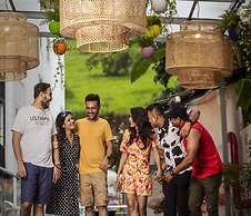 HUE GUH The Porto Candolim