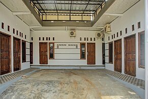 OYO 3994 Wisma Amalia