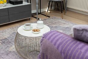 Studio Nowy Świat 47A by Renters