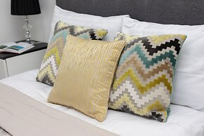 Studio Al. Wyzwolenia 10 by Renters