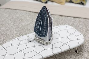 Studio Al. Wyzwolenia 10 by Renters