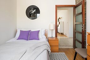 Apartment Al. Wyzwolenia 10 by Renters