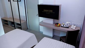 Front One Boutique Hotel Taman Anggrek