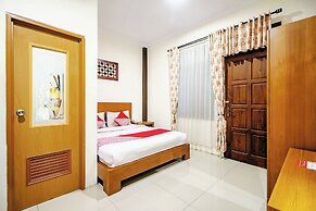 Super OYO 250 De'gadri Ndalem