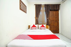 Super OYO 250 De'gadri Ndalem