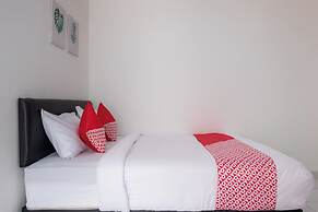 OYO 2919 Andung Residence