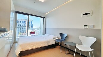 Yeongjong Shine Hotel