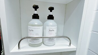 Yeongjong Shine Hotel