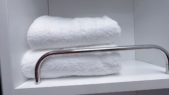 Yeongjong Shine Hotel