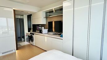 Yeongjong Shine Hotel