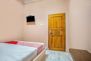 SPOT ON 2974 Penginapan Roma 88