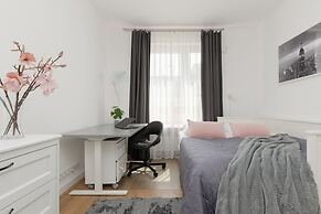 Żoliborz Artystyczny Warsaw by Renters