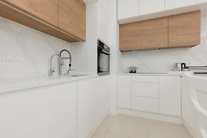 Żoliborz Artystyczny Warsaw by Renters