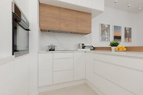 Żoliborz Artystyczny Warsaw by Renters